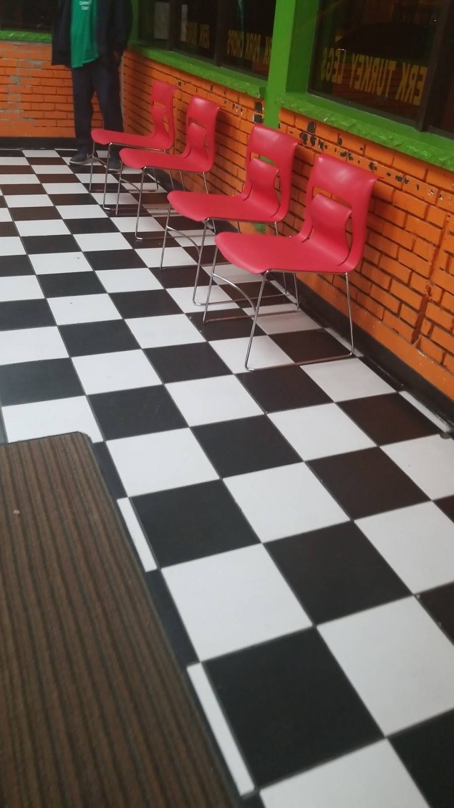 Jamaican Tropical Cuisine | restaurant | 2200 E 79th St, Chicago, IL 60649, USA | 7733751080 OR +1 773-375-1080