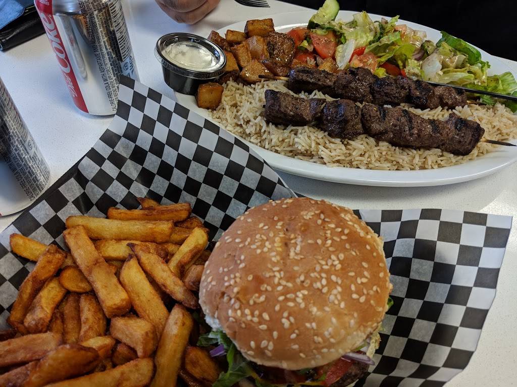 Sizzle n Grill | restaurant | 200 Kennevale Dr, Nepean, ON K2J 0C3, Canada | 6138257599 OR +1 613-825-7599