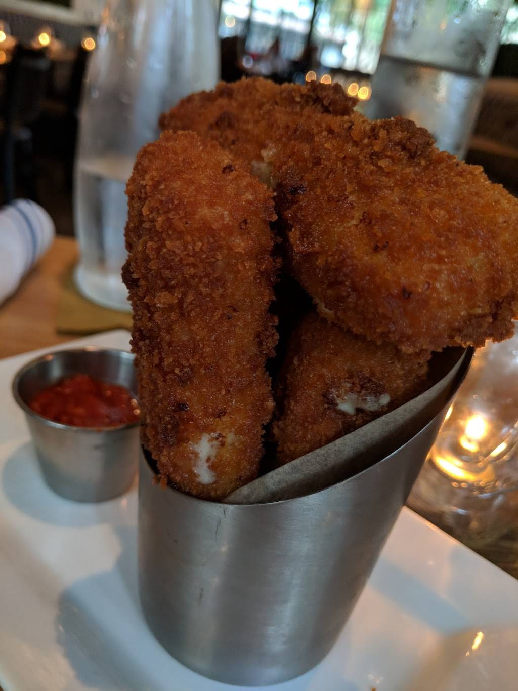 The Ainsworth - Kansas City | restaurant | 11563 Ash St, Leawood, KS 66211, USA | 9133202530 OR +1 913-320-2530