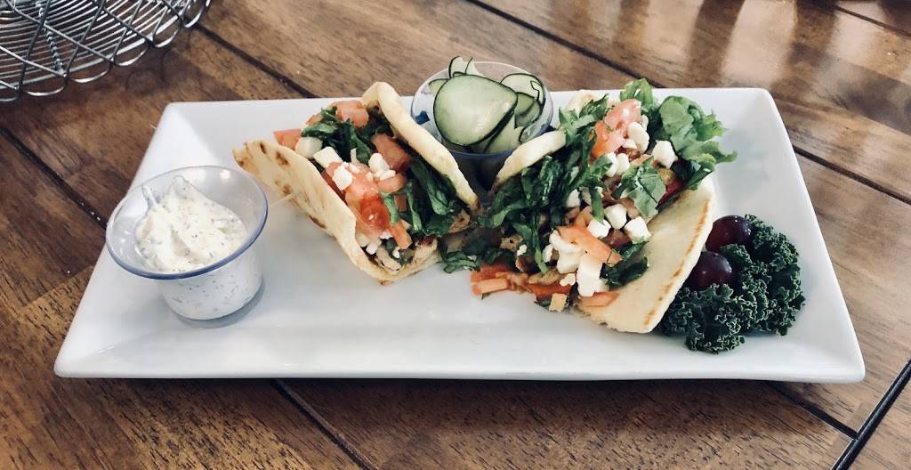 Swansboro Food & Beverage Co. | restaurant | 106 Front St, Swansboro, NC 28584, USA | 9107081305 OR +1 910-708-1305