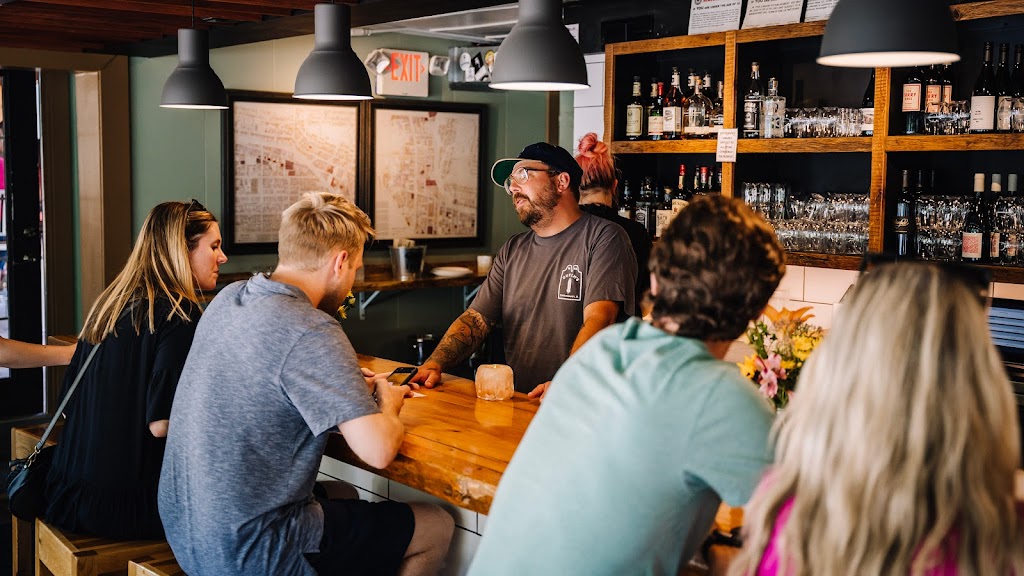 Dutchs | restaurant | 3378 Erie Ave, Cincinnati, OH 45208, USA | 5134078449 OR +1 513-407-8449