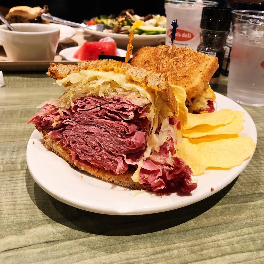 Jasons Deli | restaurant | 1409 Main St, Dallas, TX 75202, USA | 2146729340 OR +1 214-672-9340