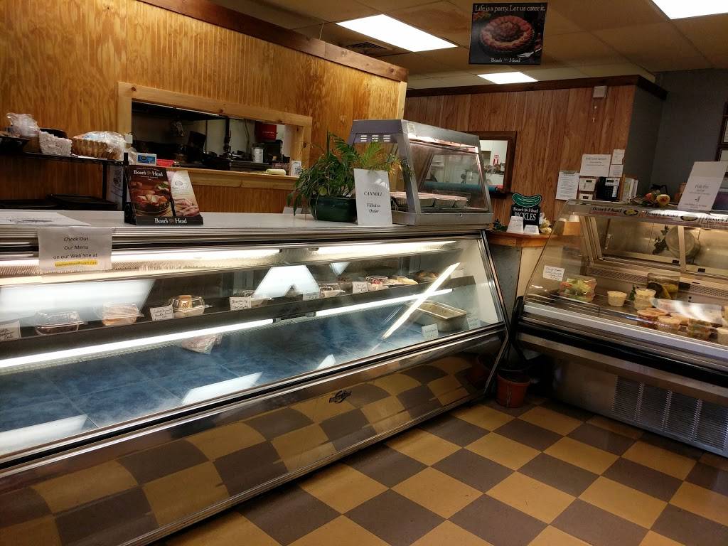 Town & Country Meat & Cheese | restaurant | 4755 NY-30, Amsterdam, NY 12010, USA | 5188422705 OR +1 518-842-2705