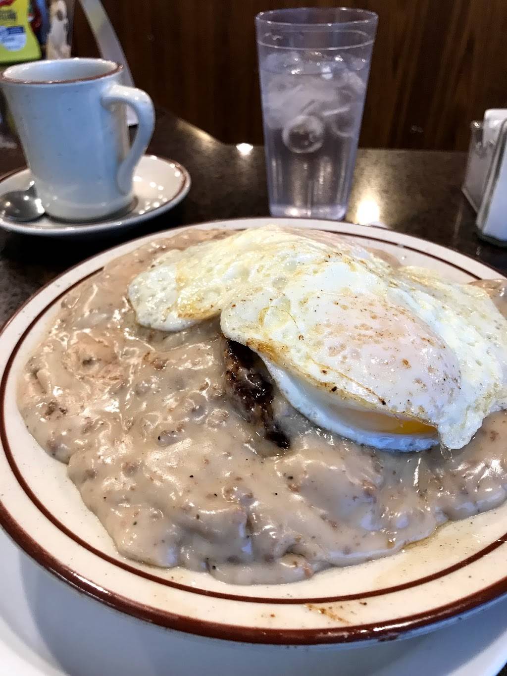 The Stretch Restaurant | restaurant | 565 Pioneer Rd, Fond du Lac, WI 54937, USA | 9209237834 OR +1 920-923-7834