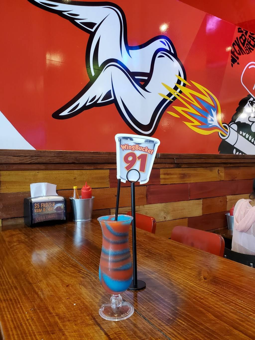 Wing Bucket Deep Ellum | restaurant | 2642 Elm St, Dallas, TX 75226, USA | 4696202190 OR +1 469-620-2190