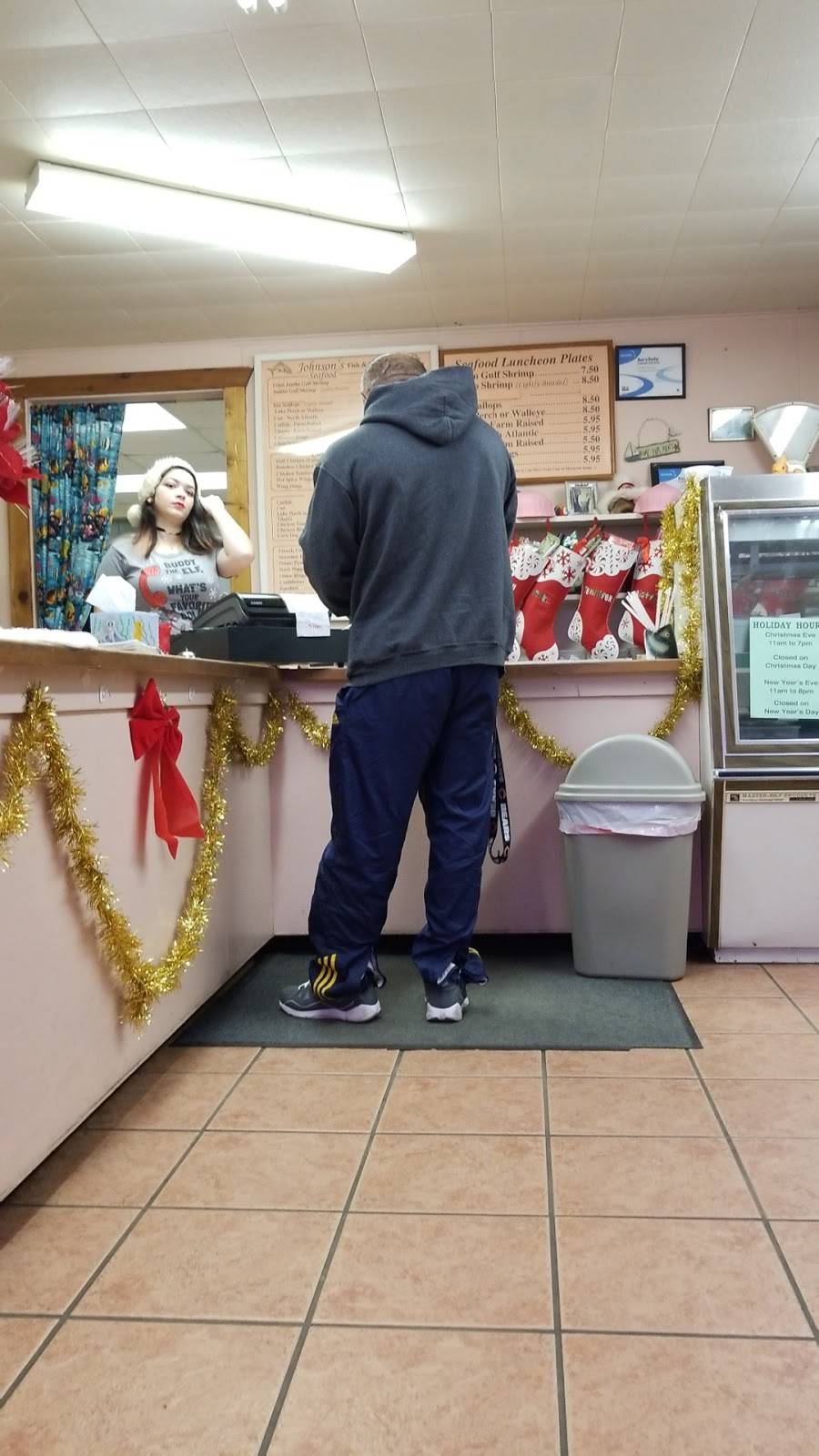 Johnsons Fish & Shrimp | restaurant | 2619 Central Ave, Lake Station, IN 46405, USA | 2199621956 OR +1 219-962-1956