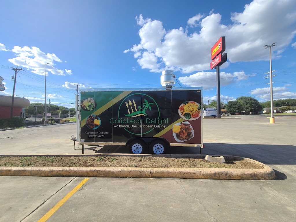 Caribbean Delight | restaurant | 5616 Walzem Rd, San Antonio, TX 78218, USA | 2103034279 OR +1 210-303-4279