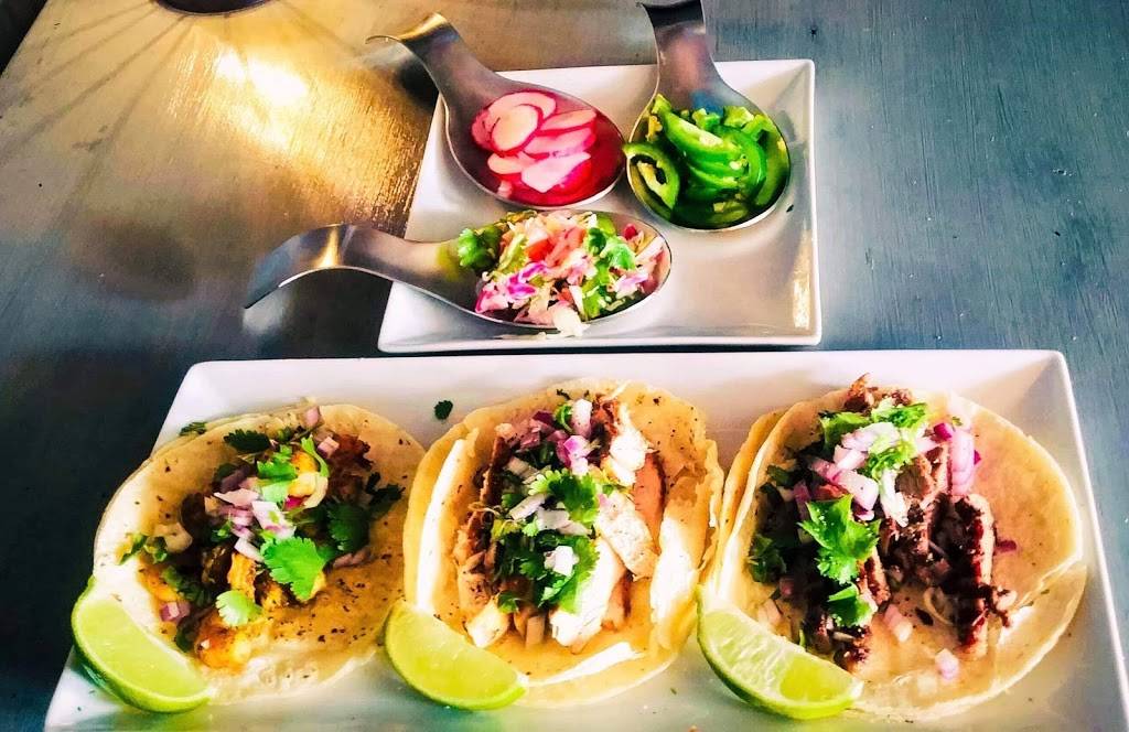 Chicanos Tacos and Tequila | restaurant | 219 Dalhousie St, Amherstburg, ON N9V 1W6, Canada | 2267225583 OR +1 226-722-5583