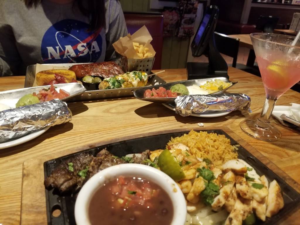 Chilis Grill & Bar | restaurant | 5363 Sheridan St, Hollywood, FL 33021, USA | 9549668940 OR +1 954-966-8940