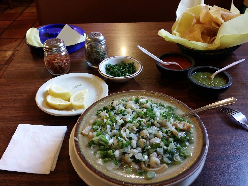 Rositas Place | restaurant | 2310 E McDowell Rd, Phoenix, AZ 85006, USA | 6025850762 OR +1 602-585-0762