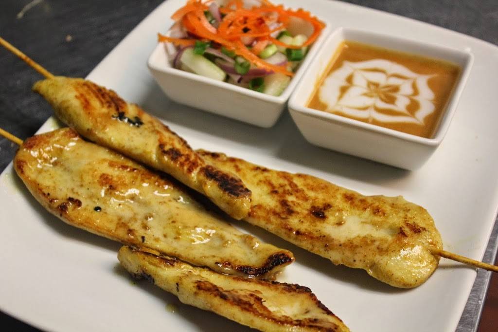 Spice Thai Restaurant | restaurant | 6125 S Semoran Blvd, Orlando, FL 32822, USA | 4078554400 OR +1 407-855-4400