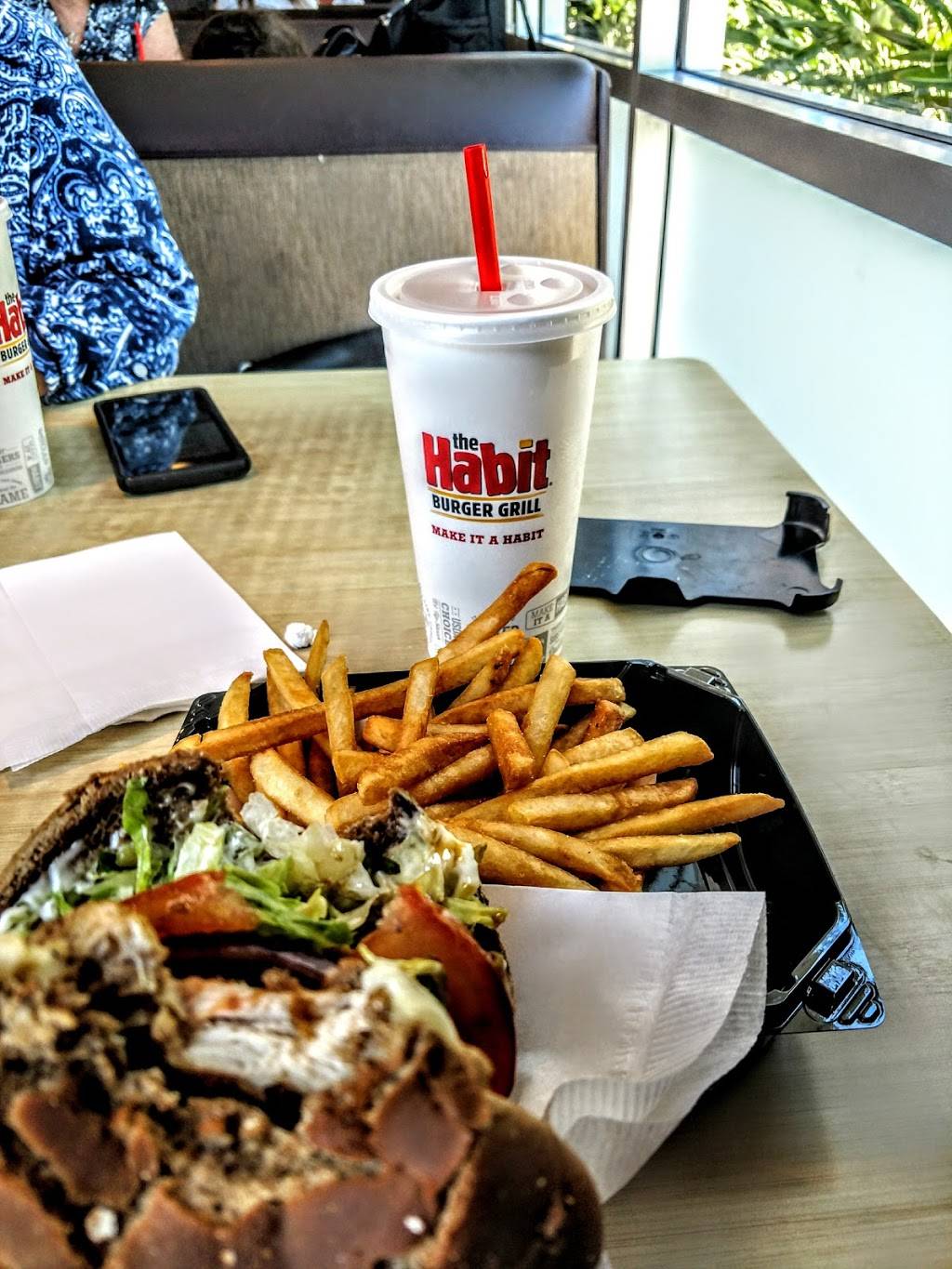 The Habit Burger Grill | meal takeaway | 15498 Whittier Blvd, Whittier, CA 90603, USA | 5629479400 OR +1 562-947-9400