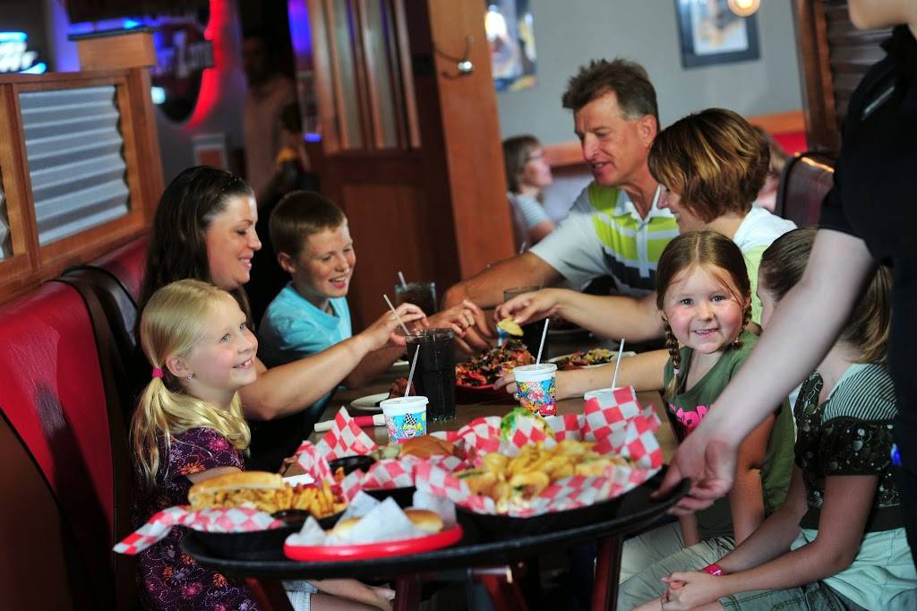 Monks Bar & Grill - Lake Delton | restaurant | 33 Hillman Rd, Lake Delton, WI 53940, USA | 6082546665 OR +1 608-254-6665