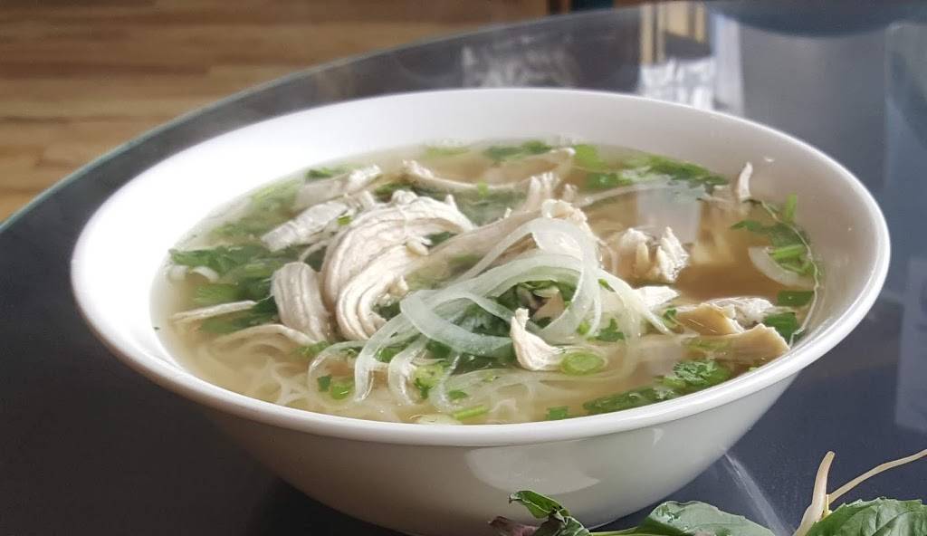 Pho Golden | restaurant | 3004 Pine Ave, Niagara Falls, NY 14301, USA | 7162156151 OR +1 716-215-6151