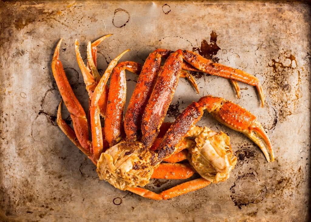 Bluff City Crab | restaurant | 3705 Malco Way suite 102, Memphis, TN 38125, USA | 9014216405 OR +1 901-421-6405