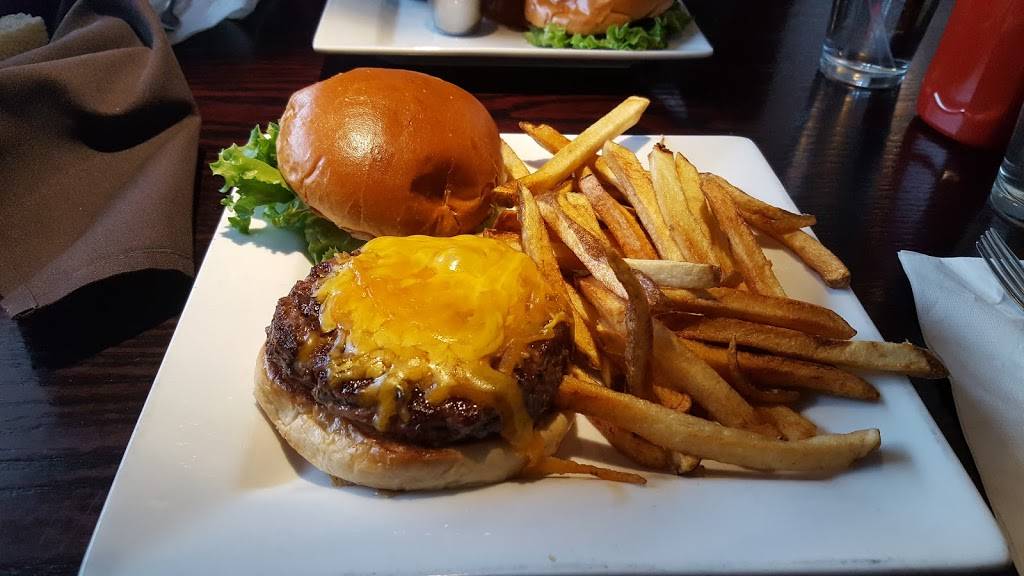 Firewood Grill | restaurant | 1202 E Grand River Ave, Howell, MI 48843, USA | 5176187204 OR +1 517-618-7204