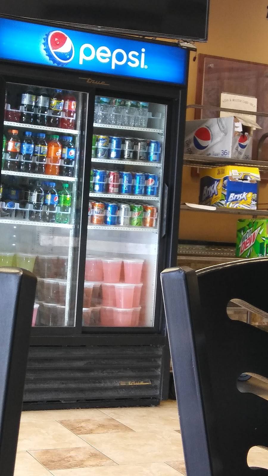 Soul Boat | restaurant | 400 John F Kennedy Way, Willingboro, NJ 08046, USA | 6098718388 OR +1 609-871-8388