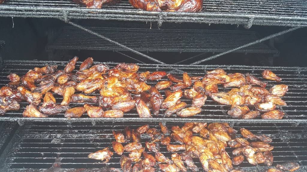 Armour Bbq And Catering | restaurant | 954 W Hwy 11E, New Market, TN 37820, USA | 8653887372 OR +1 865-388-7372