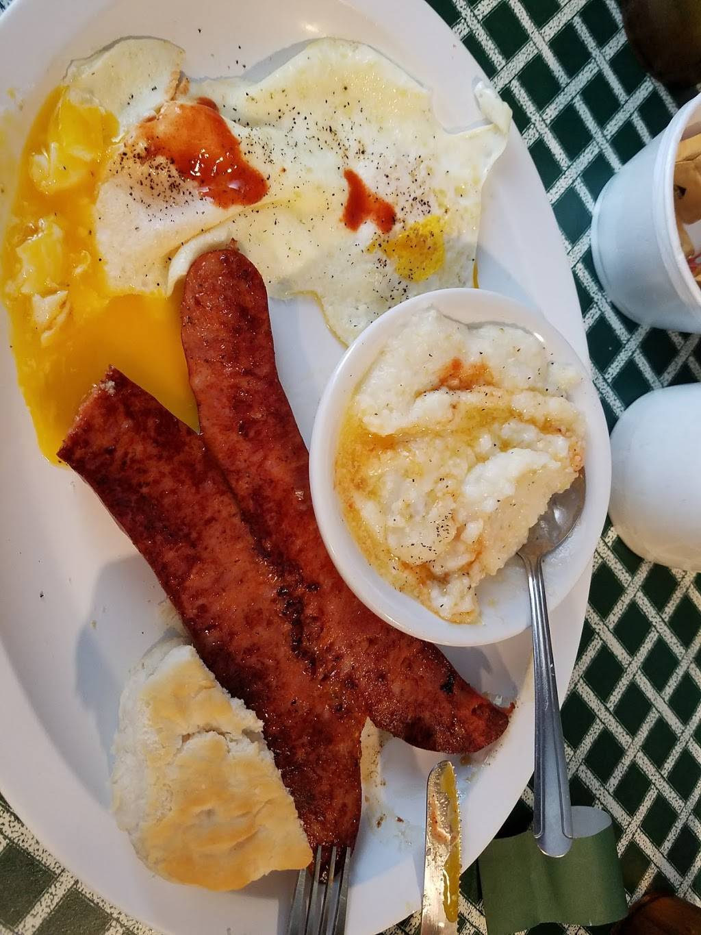 Highland Street Cafe | restaurant | 185 S Highland St, Mt Dora, FL 32757, USA | 3523831446 OR +1 352-383-1446