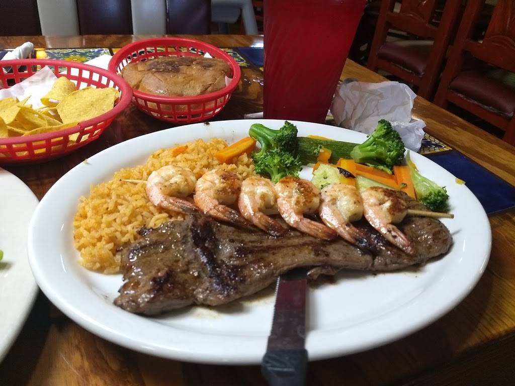 Rodriguez Mexican Grill | restaurant | 8009 Lake June Rd, Dallas, TX 75217, USA | 2143090212 OR +1 214-309-0212