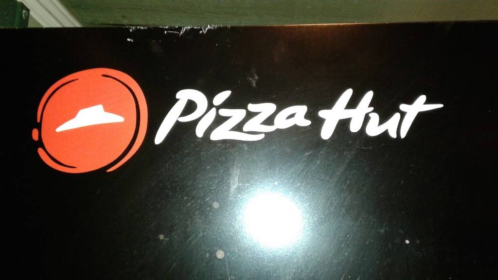 Pizza Hut | meal delivery | 4400 Wyoming Blvd NE, Albuquerque, NM 87109, USA | 5052932500 OR +1 505-293-2500