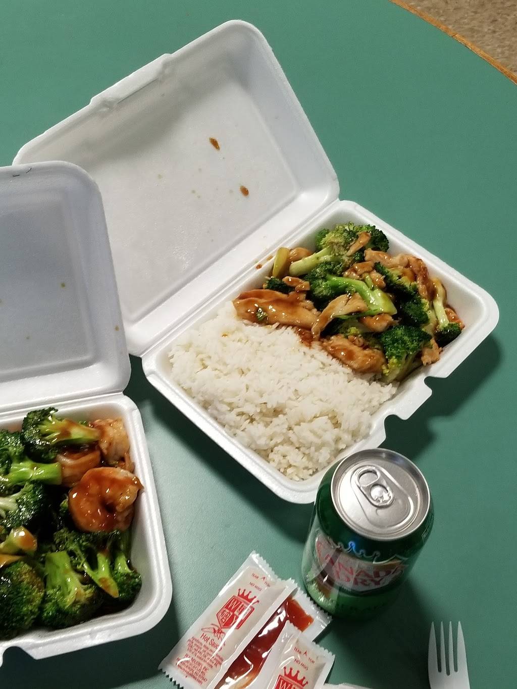 Annies First Wok | restaurant | 155 York St, Brooklyn, NY 11201, USA | 7188524383 OR +1 718-852-4383