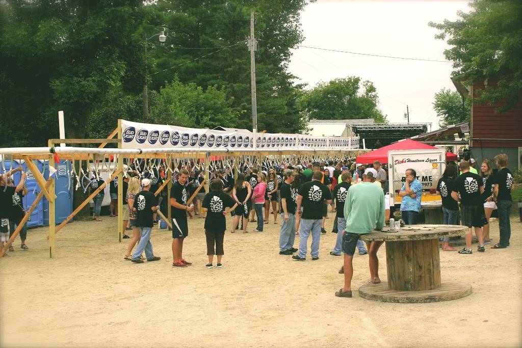 Clydes Corner | restaurant | W7409 WI-65, Beldenville, WI 54003, USA | 7152735607 OR +1 715-273-5607