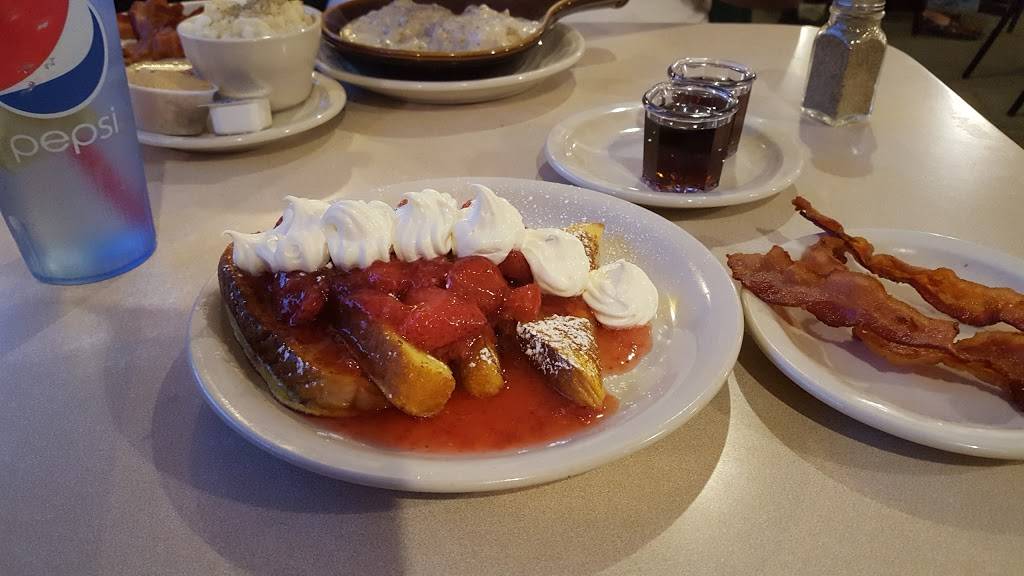 Gebbys Family Restaurant | restaurant | 726 E War Memorial Dr, Peoria Heights, IL 61616, USA | 3096857811 OR +1 309-685-7811