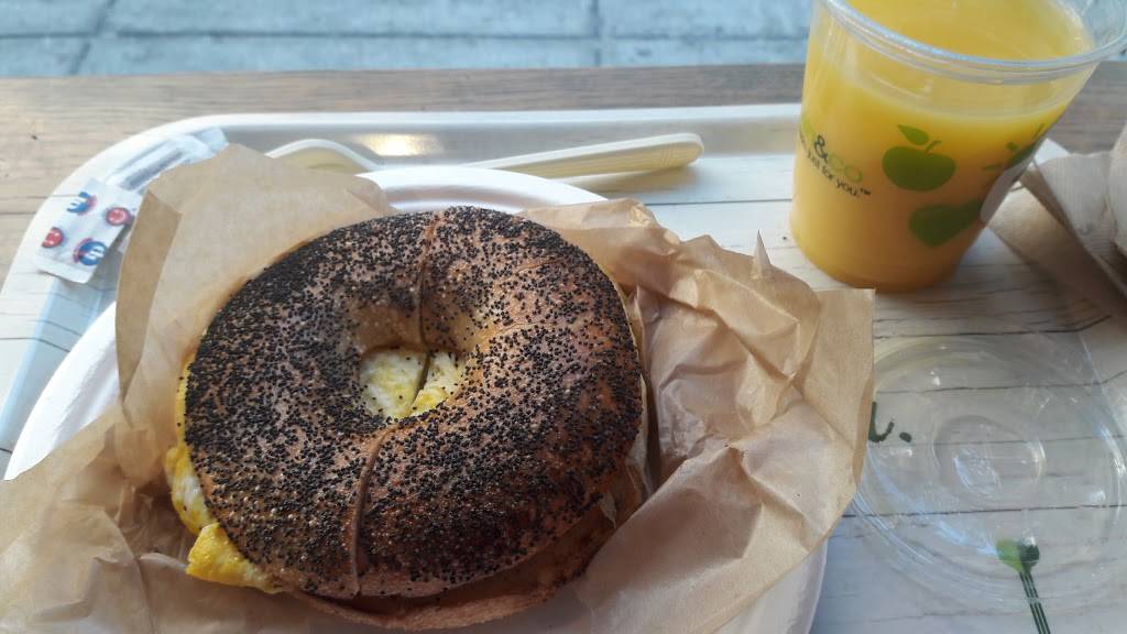 fresh&co | restaurant | 1260 Lexington Ave, New York, NY 10028, USA | 2129537374 OR +1 212-953-7374