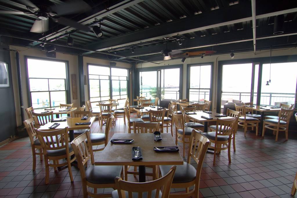 Ross Grill | restaurant | 237 Commercial St, Provincetown, MA 02657, USA | 5084878878 OR +1 508-487-8878