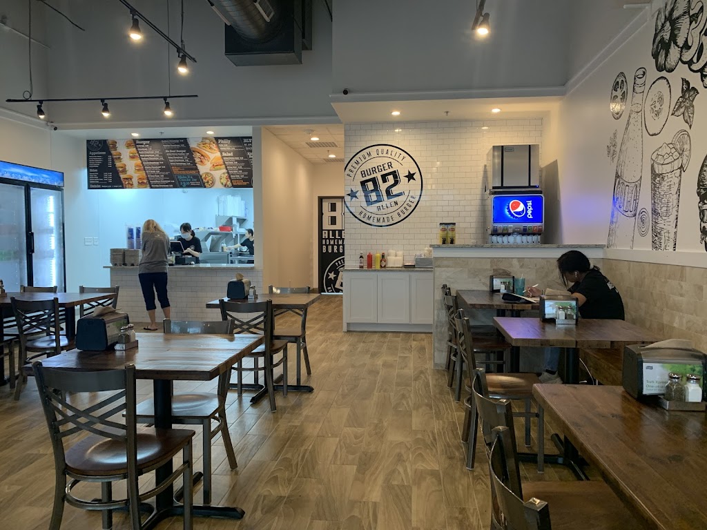 Burger 82 | restaurant | 880 W Exchange Pkwy Suite 1150, Allen, TX 75013, USA | 4696561899 OR +1 469-656-1899