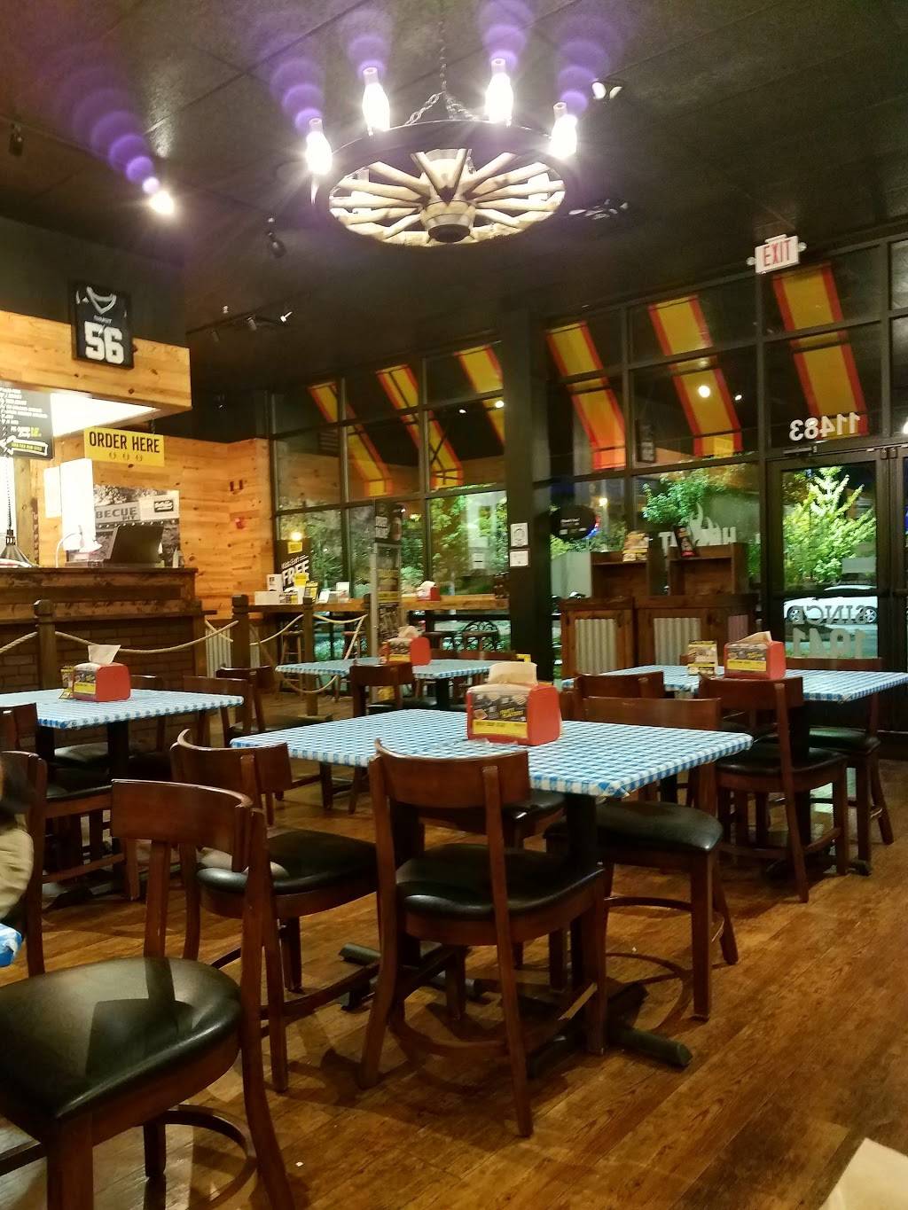 Dickeys Barbecue Pit | restaurant | 11483 Parkside Dr Ste 202, Knoxville, TN 37934, USA | 8656758227 OR +1 865-675-8227