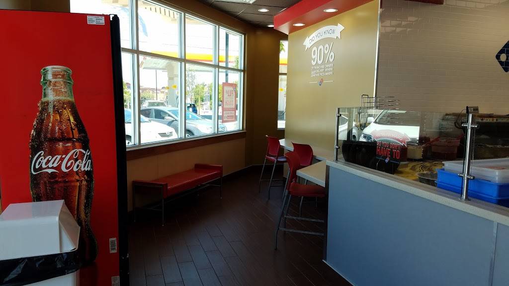 Dominos Pizza | meal delivery | 36250 Temeku St, Murrieta, CA 92563, USA | 9515660101 OR +1 951-566-0101