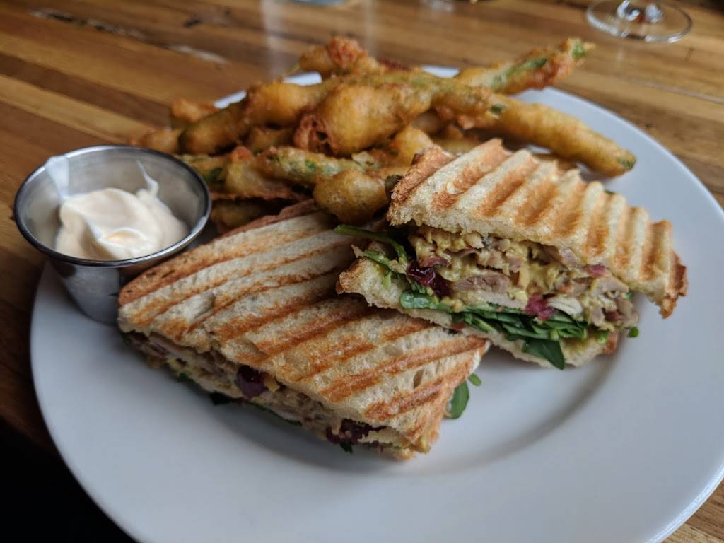 George and the Dragon | restaurant | 813 W 50th St, Minneapolis, MN 55419, USA | 6122081047 OR +1 612-208-1047