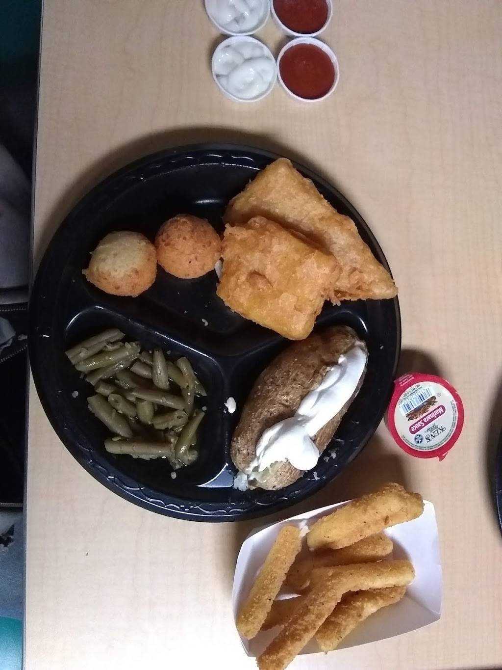 Long John Silvers | restaurant | 2080 W Main St, Greenfield, IN 46140, USA | 3174622885 OR +1 317-462-2885