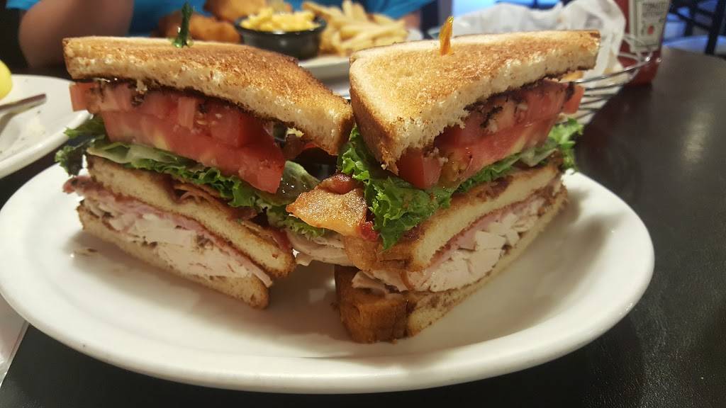 Our Place Dunedin | restaurant | 1617 Main St, Dunedin, FL 34698, USA | 7272390450 OR +1 727-239-0450