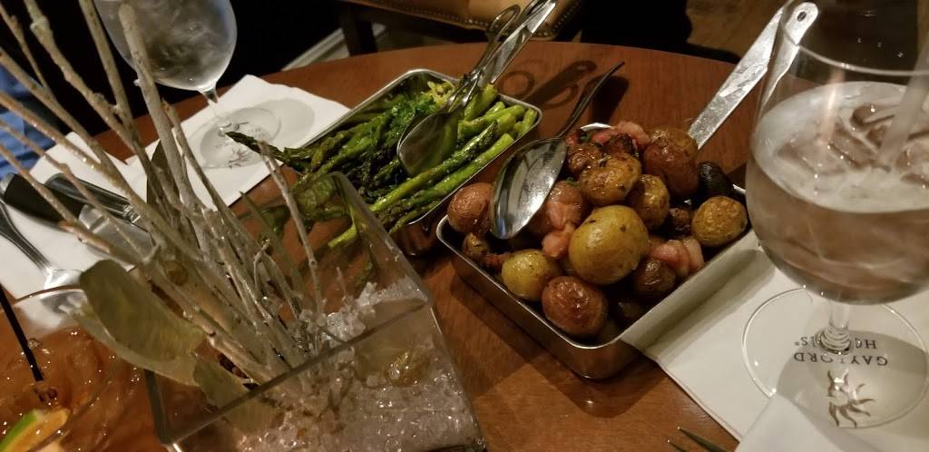 Old Hickory Steakhouse | restaurant | 201 Waterfront St, Oxon Hill, MD 20745, USA | 3019654000 OR +1 301-965-4000