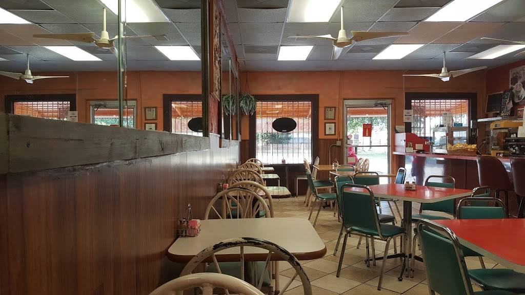 La Ideal Sandwich Shop | cafe | 2924 W Tampa Bay Blvd, Tampa, FL 33607, USA | 8138700150 OR +1 813-870-0150