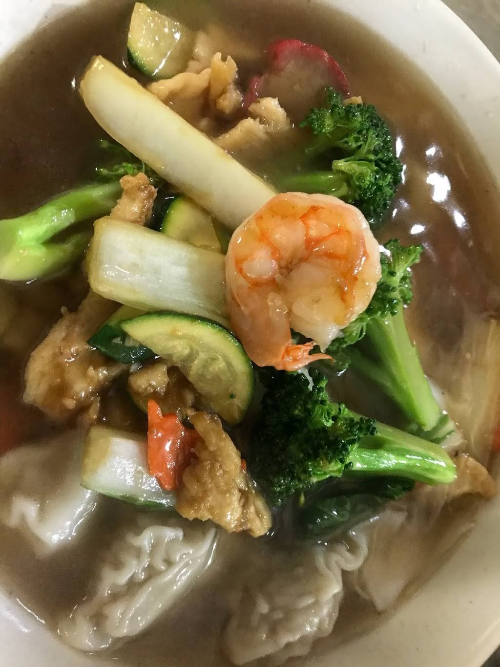 Chinese Kitchen Visalia | restaurant | 1921 S Central St, Visalia, CA 93277, USA | 5597347401 OR +1 559-734-7401