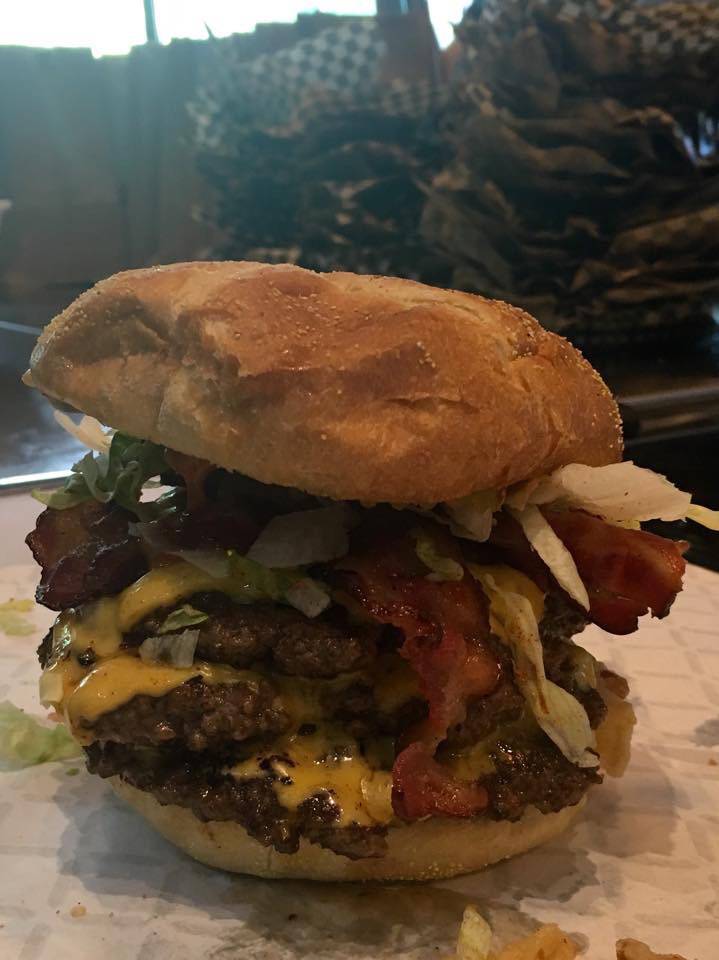 Relish - Big Tasty Burgers! | restaurant | 3841 SW Archer Rd F, Gainesville, FL 32608, USA | 3528725785 OR +1 352-872-5785