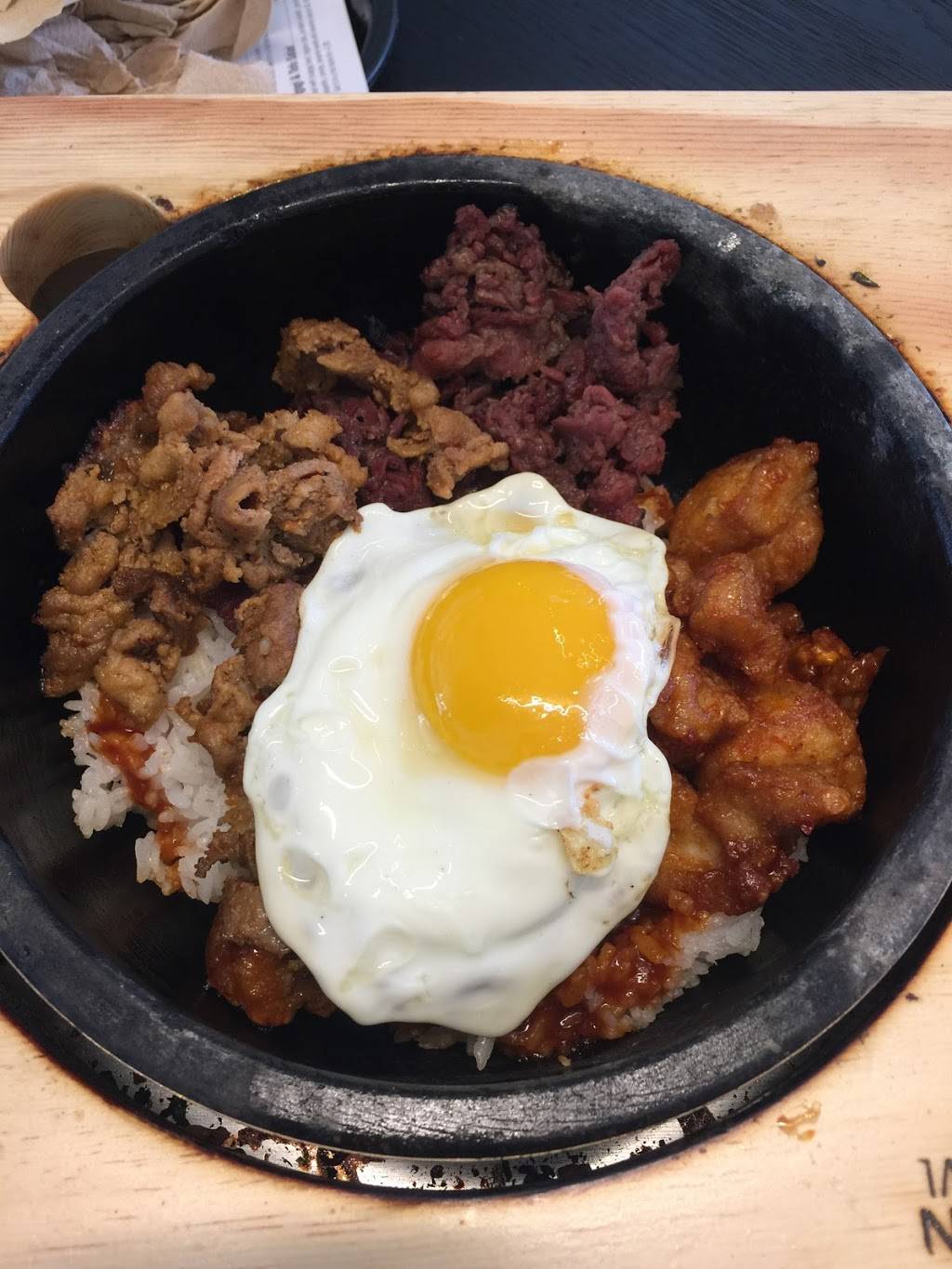 Bibigo Fresh Korean Kitchen | restaurant | 10250 CA-2, Los Angeles, CA 90067, USA | 3105570011 OR +1 310-557-0011