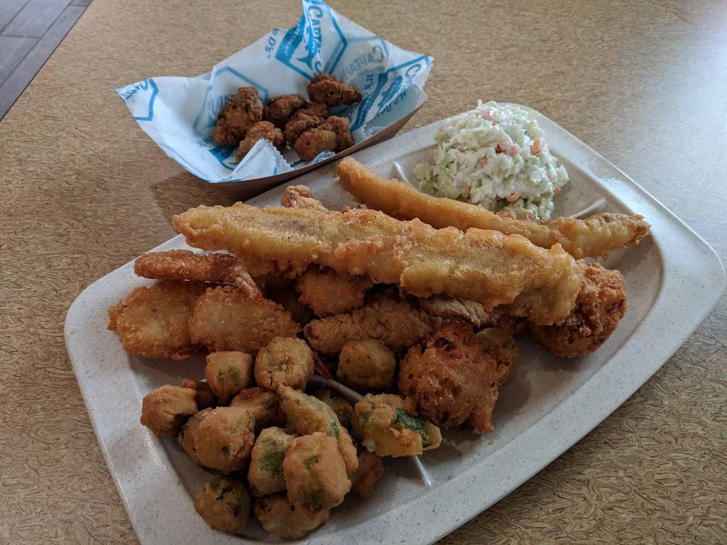 Captain Ds | restaurant | 5854 Hwy 6 N, Houston, TX 77084, USA | 2818580505 OR +1 281-858-0505