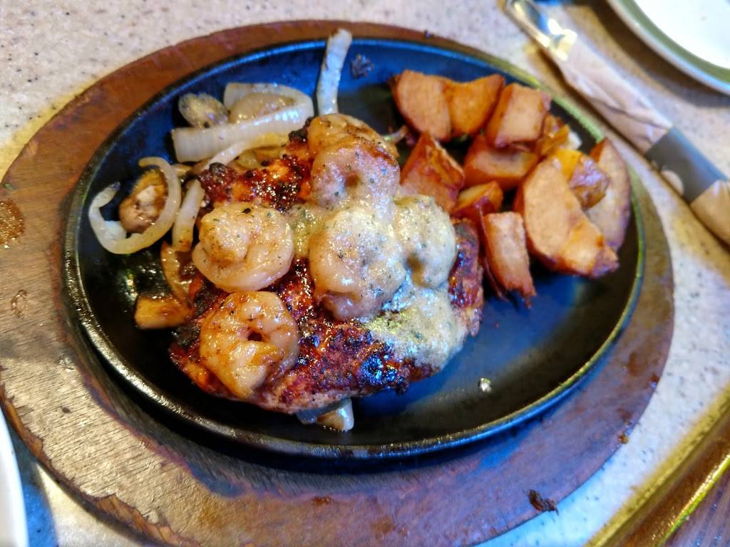 Applebees Grill + Bar | restaurant | 19201 Bear Valley Rd, Apple Valley, CA 92308, USA | 7602409195 OR +1 760-240-9195