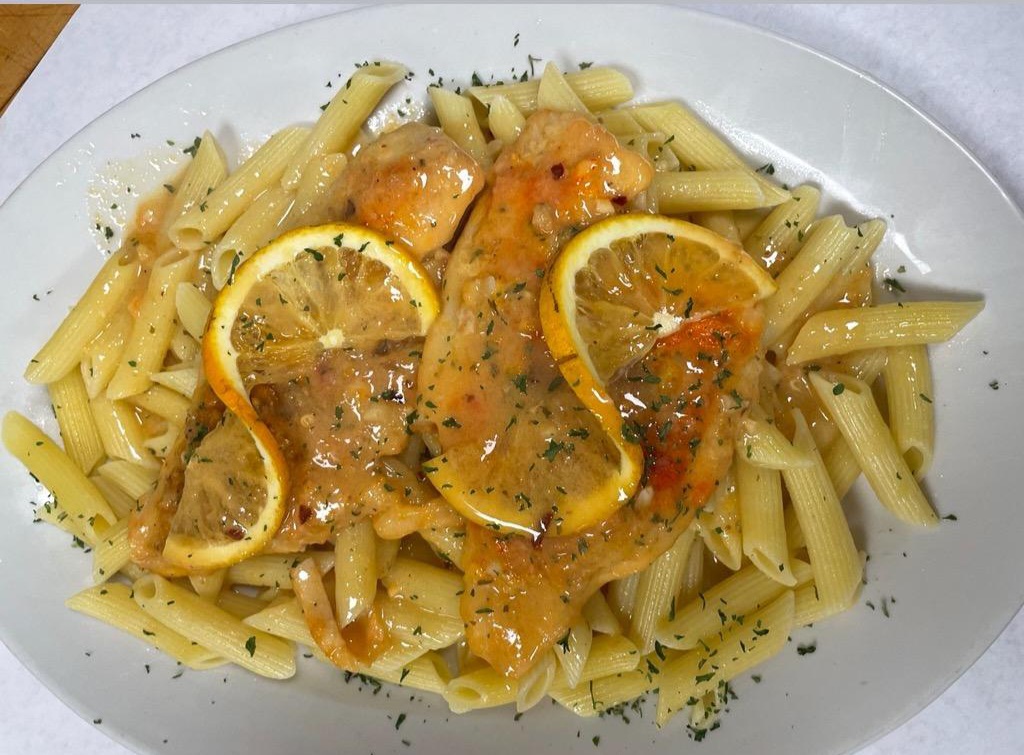 Family Pizzeria | restaurant | 743 Commack Rd, Brentwood, NY 11717, USA | 6312775264 OR +1 631-277-5264