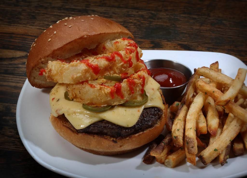 Flip Side Rocky River | restaurant | 19071 Old Detroit Rd, Rocky River, OH 44116, USA | 4407998888 OR +1 440-799-8888