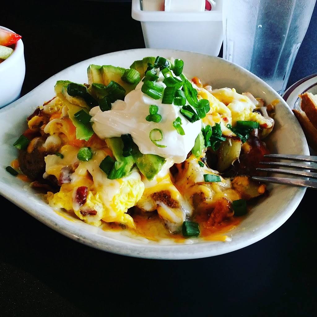 Pages Diner | restaurant | 1039 W College Ave, Santa Rosa, CA 95401, USA | 7075798479 OR +1 707-579-8479