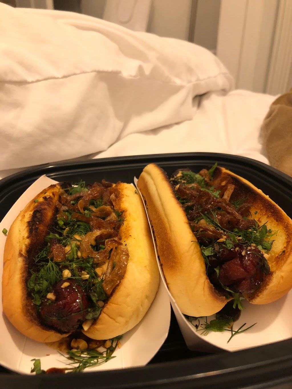 Lazy Sius | restaurant | 742 Driggs Ave, Brooklyn, NY 11211, USA | 9293376352 OR +1 929-337-6352