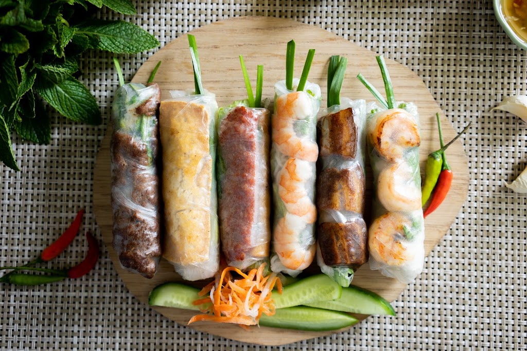 Paper Rice - Spring Rolls and Bowls | restaurant | 20 Union St #150, Pasadena, CA 91103, USA | 6263455333 OR +1 626-345-5333