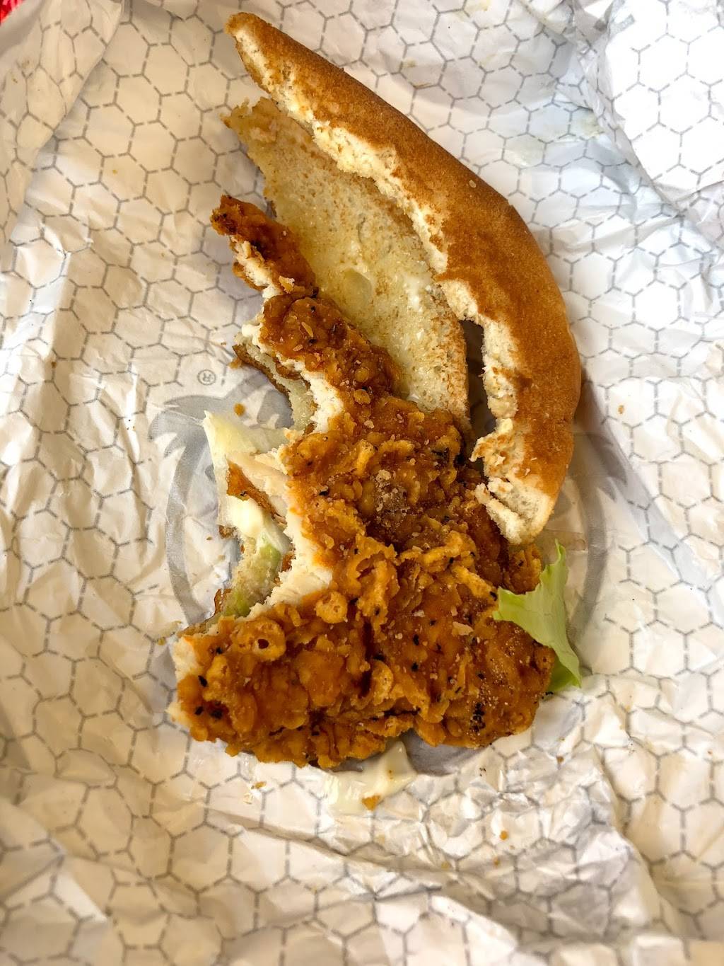 Wendys | restaurant | 714 W Poplar Ave, Collierville, TN 38017, USA | 9018546037 OR +1 901-854-6037