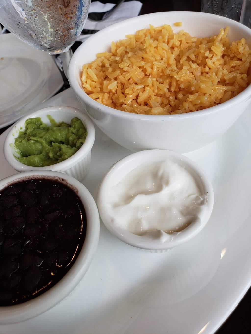 Cancun Mexican Grill | restaurant | 716 Broadway, Massapequa, NY 11758, USA | 5165907755 OR +1 516-590-7755